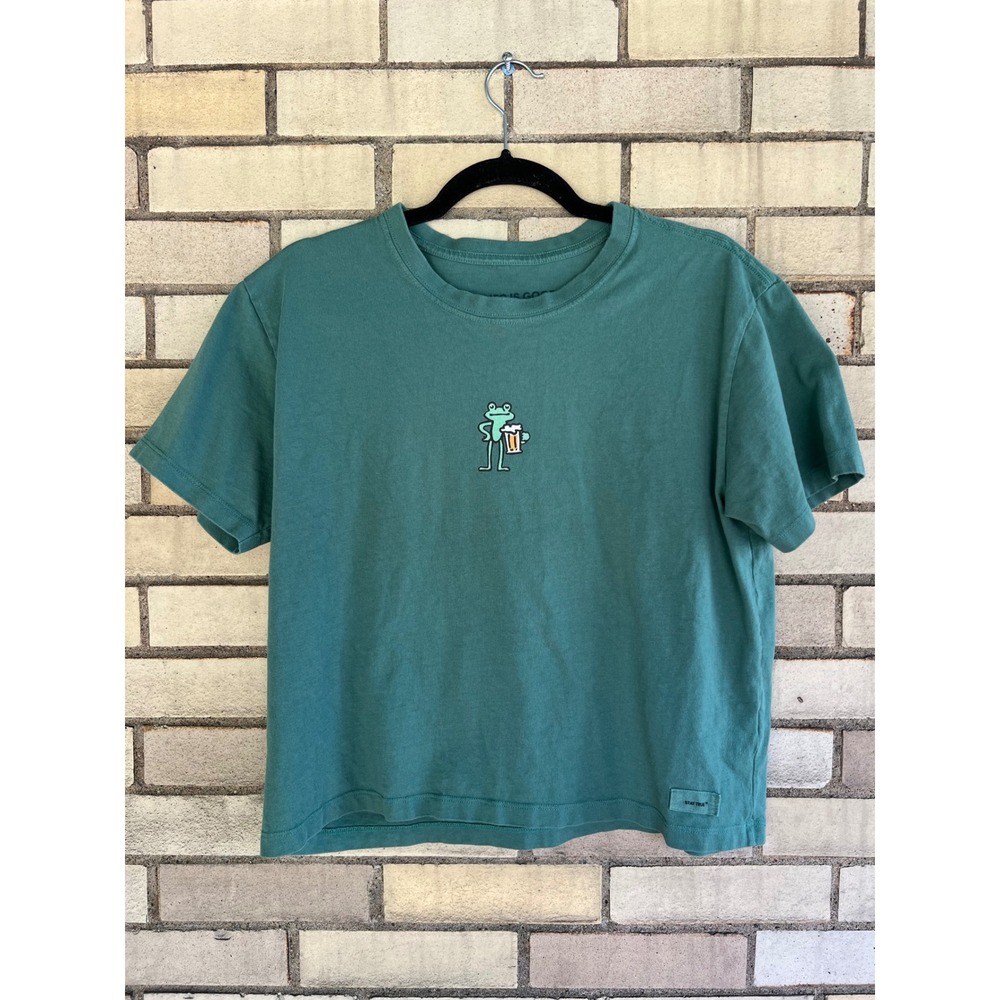 Life is Good Frog Beer Mug Green Crusher Tee Cropped T-Shirt Size Medium